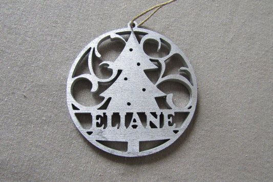 Ornament met naam en kerstboom